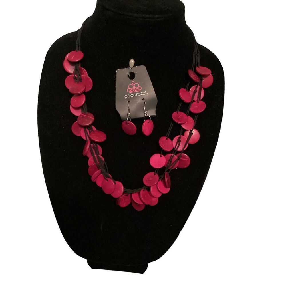 Fuchsia Pink Necklace & Earrings Set